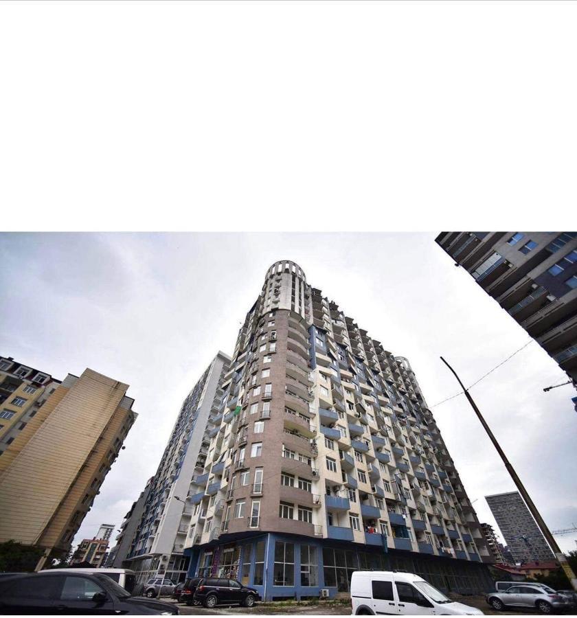 Orange Home Hotel Batumi Luaran gambar