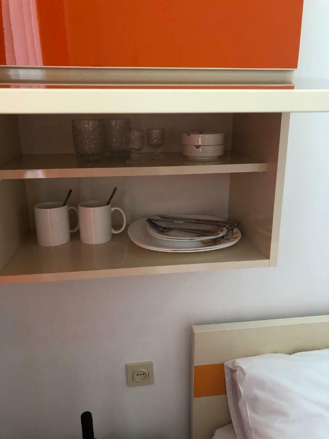 Orange Home Hotel Batumi Luaran gambar